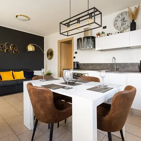 Iseolakerental - Panorama House *